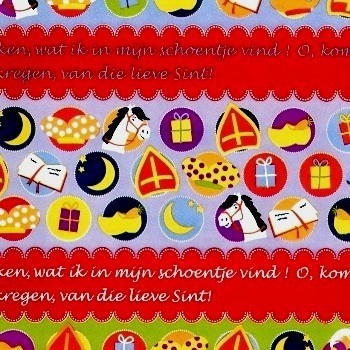 Sinterklaas wrapping paper text and items in red on a gold and white background on brown kraft paper.
 